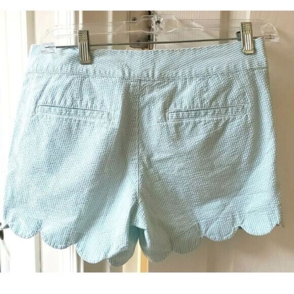 Lilly Pulitzer The Buttercup 4.5" Seersucker Scalloped Shorts Size 0 - Picture 4 of 4